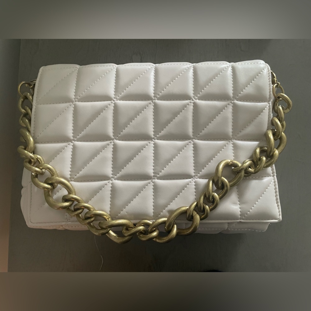 Zara White/Cream Quilted Shoulder Bag